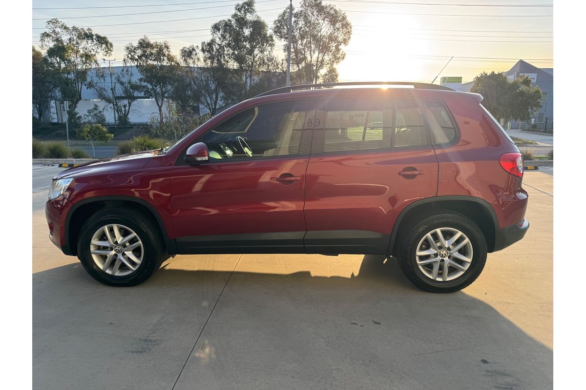2010 Volkswagen Tiguan 103TDI 5N