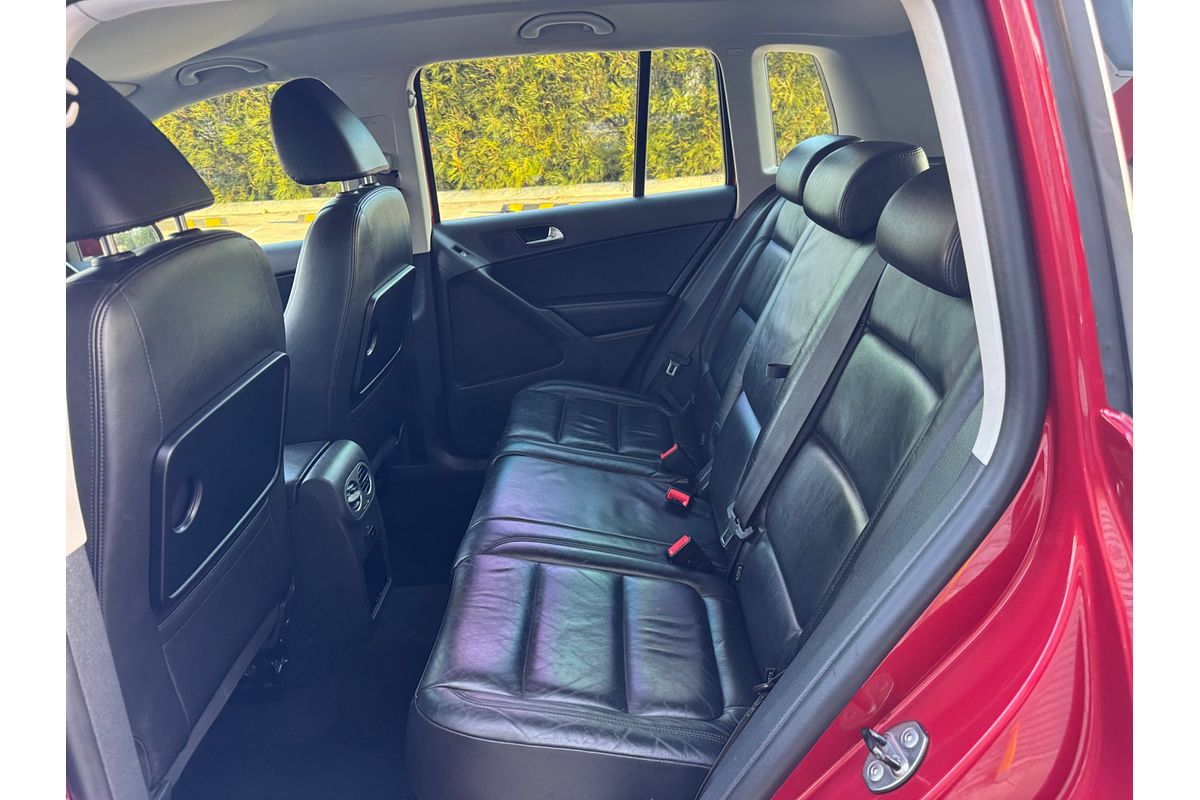 2010 Volkswagen Tiguan 103TDI 5N