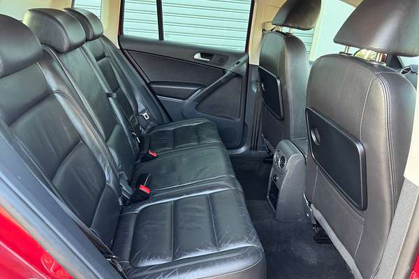 2010 Volkswagen Tiguan 103TDI 5N