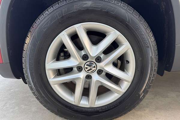 2010 Volkswagen Tiguan 103TDI 5N