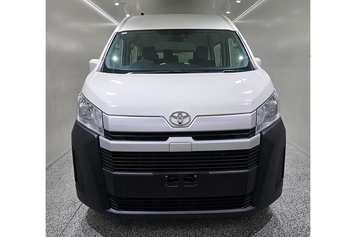 2019 Toyota Hiace Commuter GDH322R