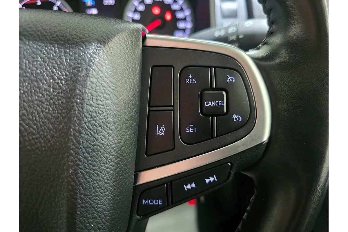 2019 Toyota Hiace Commuter GDH322R