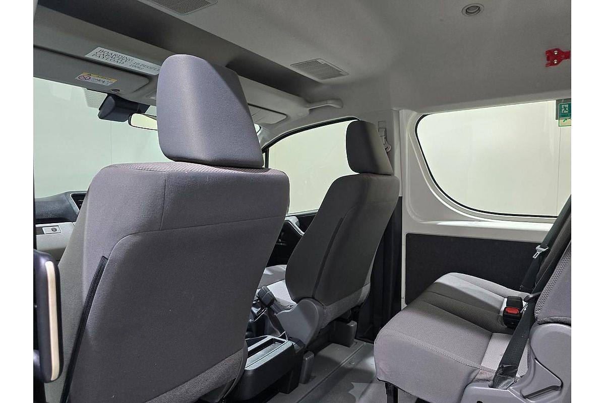 2019 Toyota Hiace Commuter GDH322R