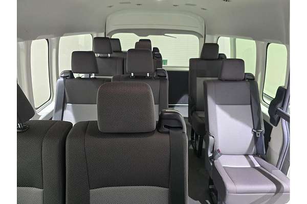 2019 Toyota Hiace Commuter GDH322R