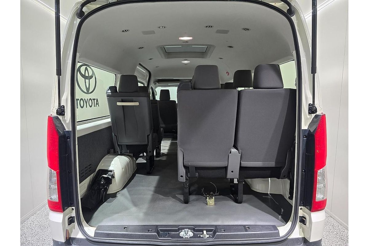 2019 Toyota Hiace Commuter GDH322R