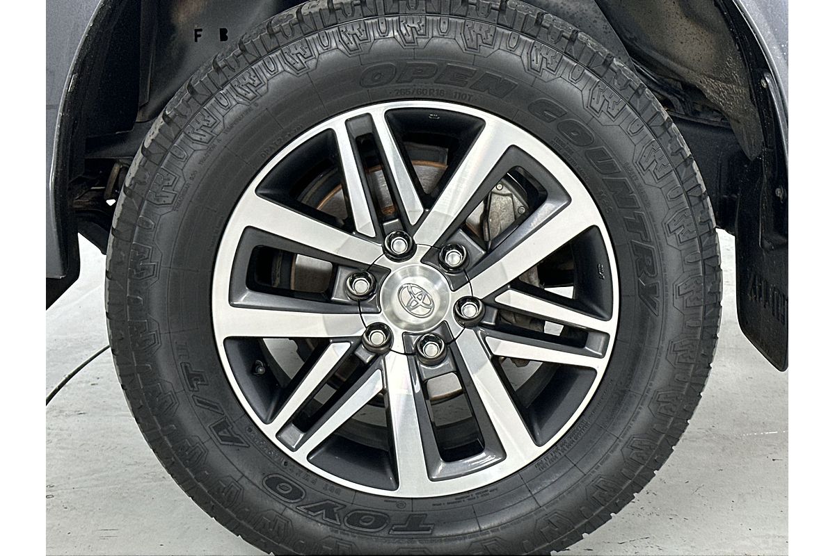2019 Toyota Hilux SR5 GUN126R 4X4