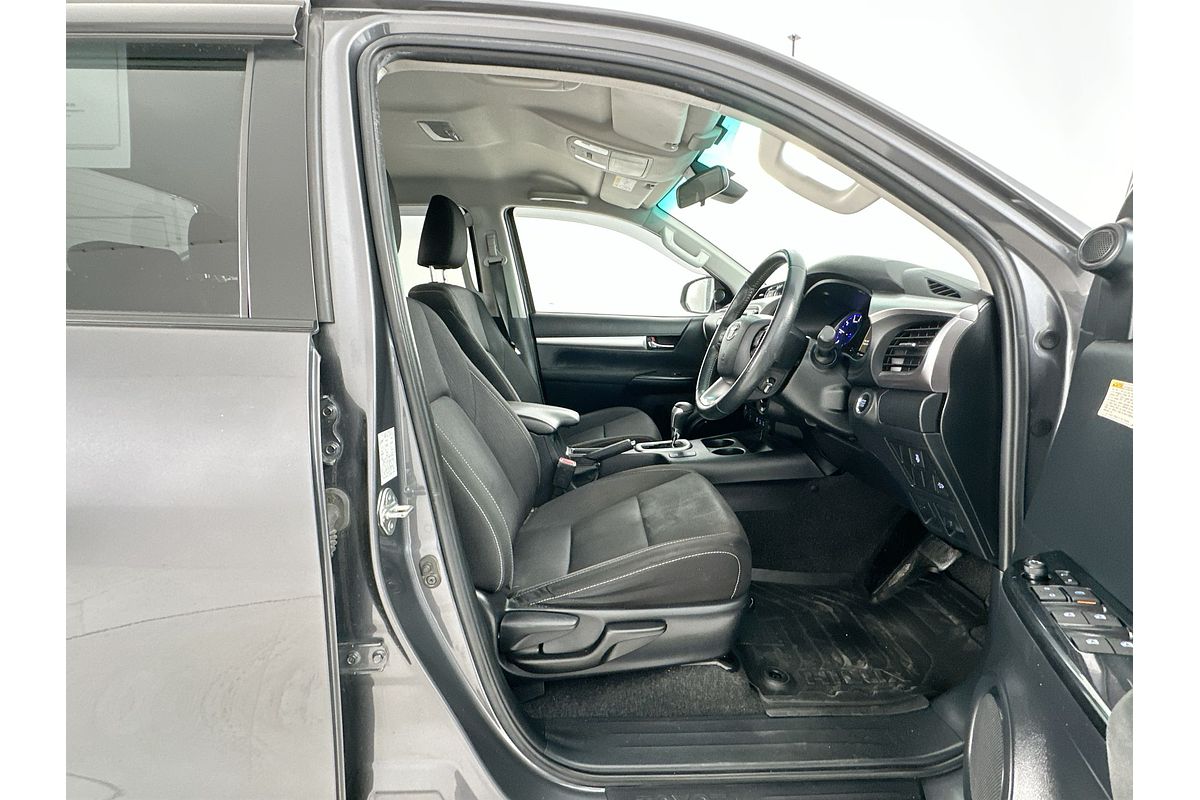 2019 Toyota Hilux SR5 GUN126R 4X4