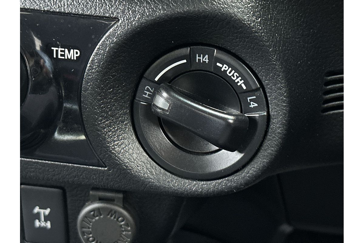 2019 Toyota Hilux SR5 GUN126R 4X4