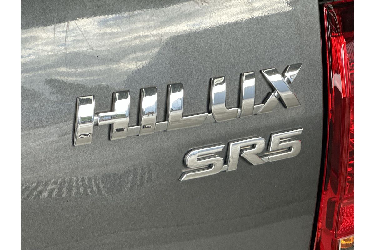 2019 Toyota Hilux SR5 GUN126R 4X4