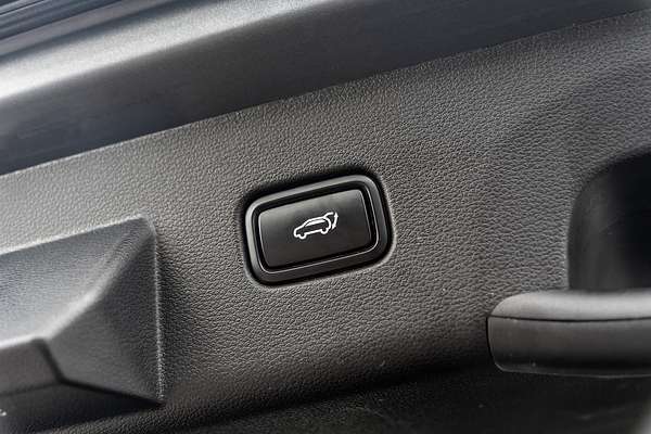 2022 Kia Sportage SX+ NQ5