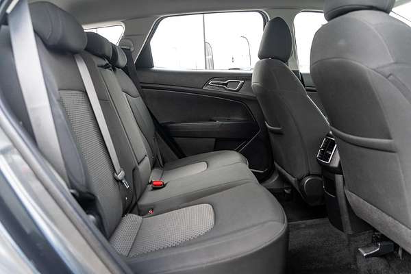 2023 Kia Sportage S NQ5