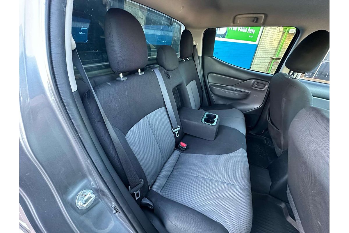 2016 Mitsubishi Triton GLX MQ 4X4