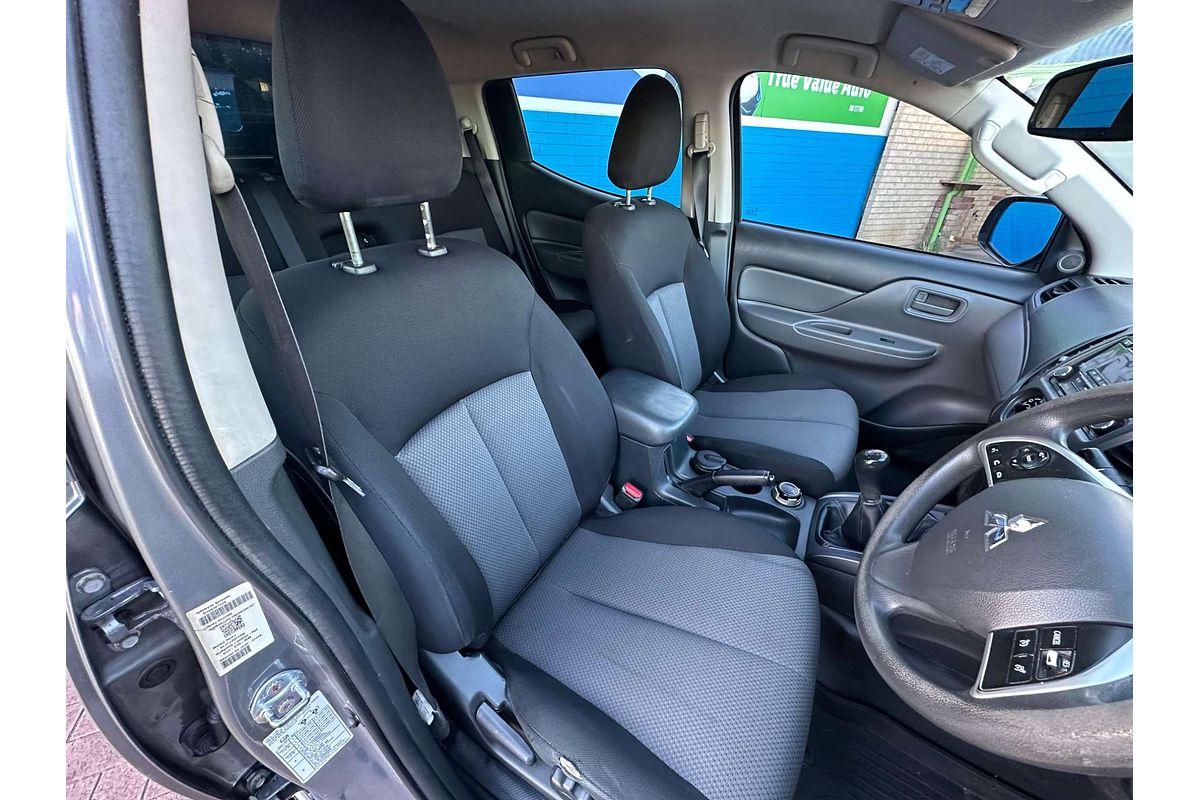 2016 Mitsubishi Triton GLX MQ 4X4