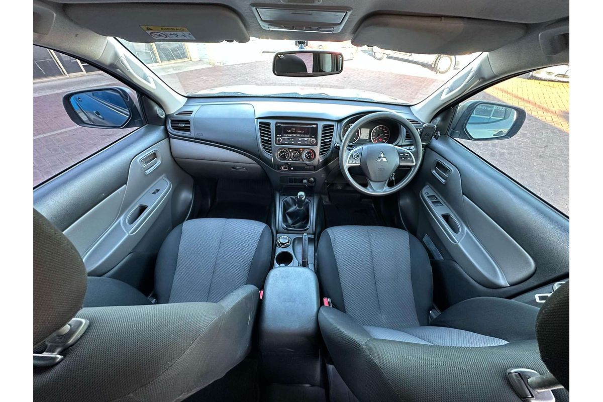 2016 Mitsubishi Triton GLX MQ 4X4