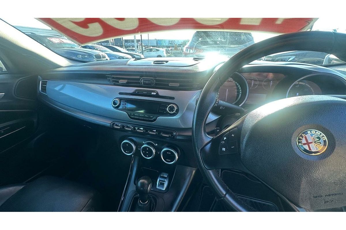 2014 Alfa Romeo Giulietta Distinctive JTD-M Series 0