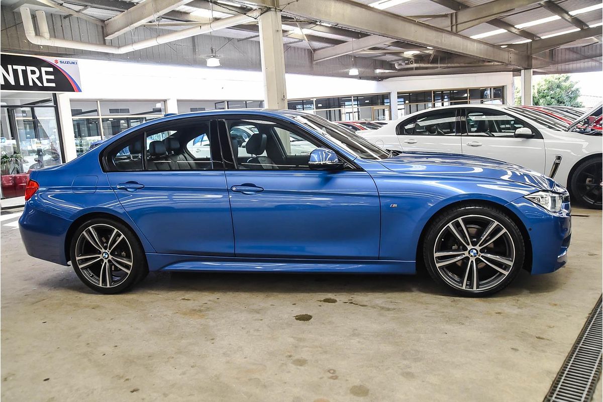 2015 BMW 3 Series 316i Sport Line F30