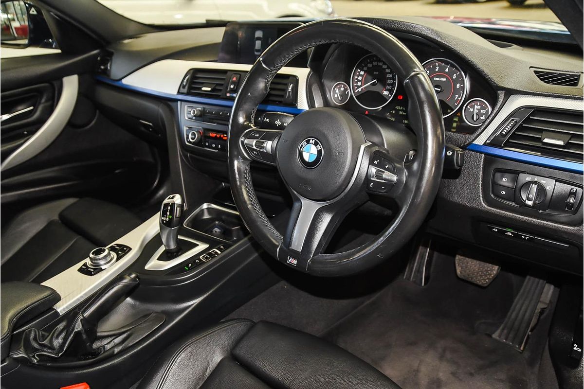 2015 BMW 3 Series 316i Sport Line F30
