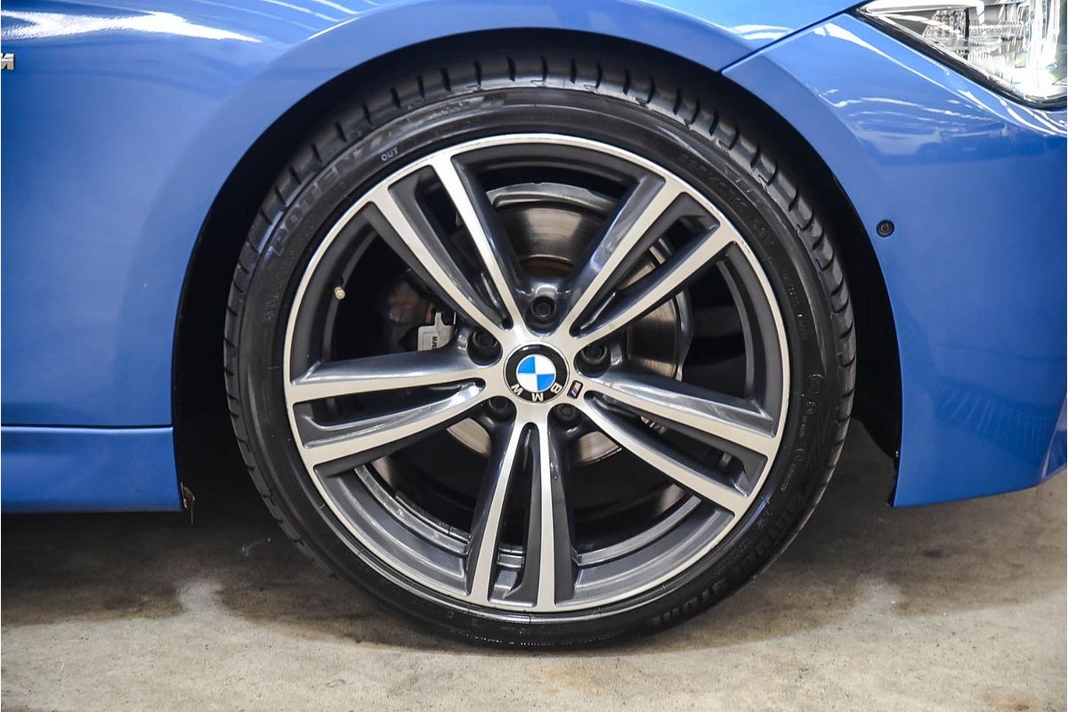 2015 BMW 3 Series 316i Sport Line F30