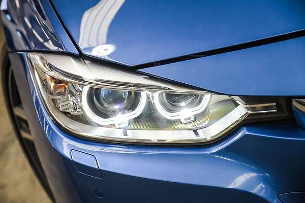 2015 BMW 3 Series 316i Sport Line F30
