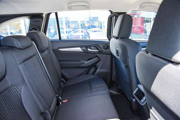 2025 Isuzu MU-X