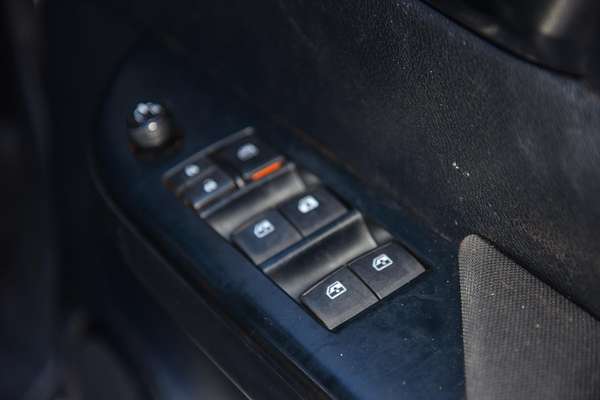 2017 Toyota Hilux SR GUN126R 4X4