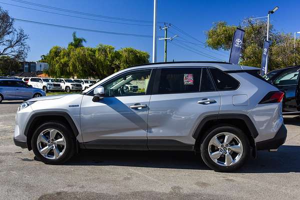 2019 Toyota RAV4 GXL AXAH54R