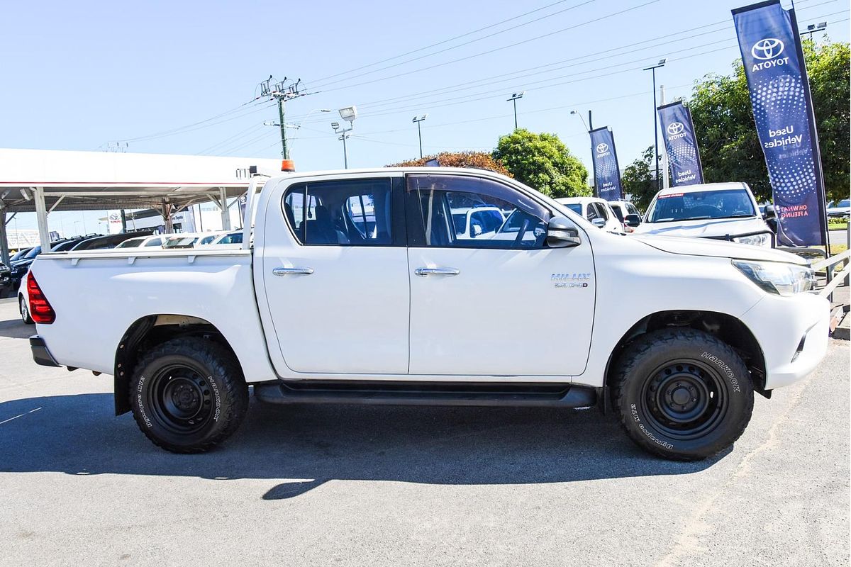 2017 Toyota Hilux SR GUN126R 4X4