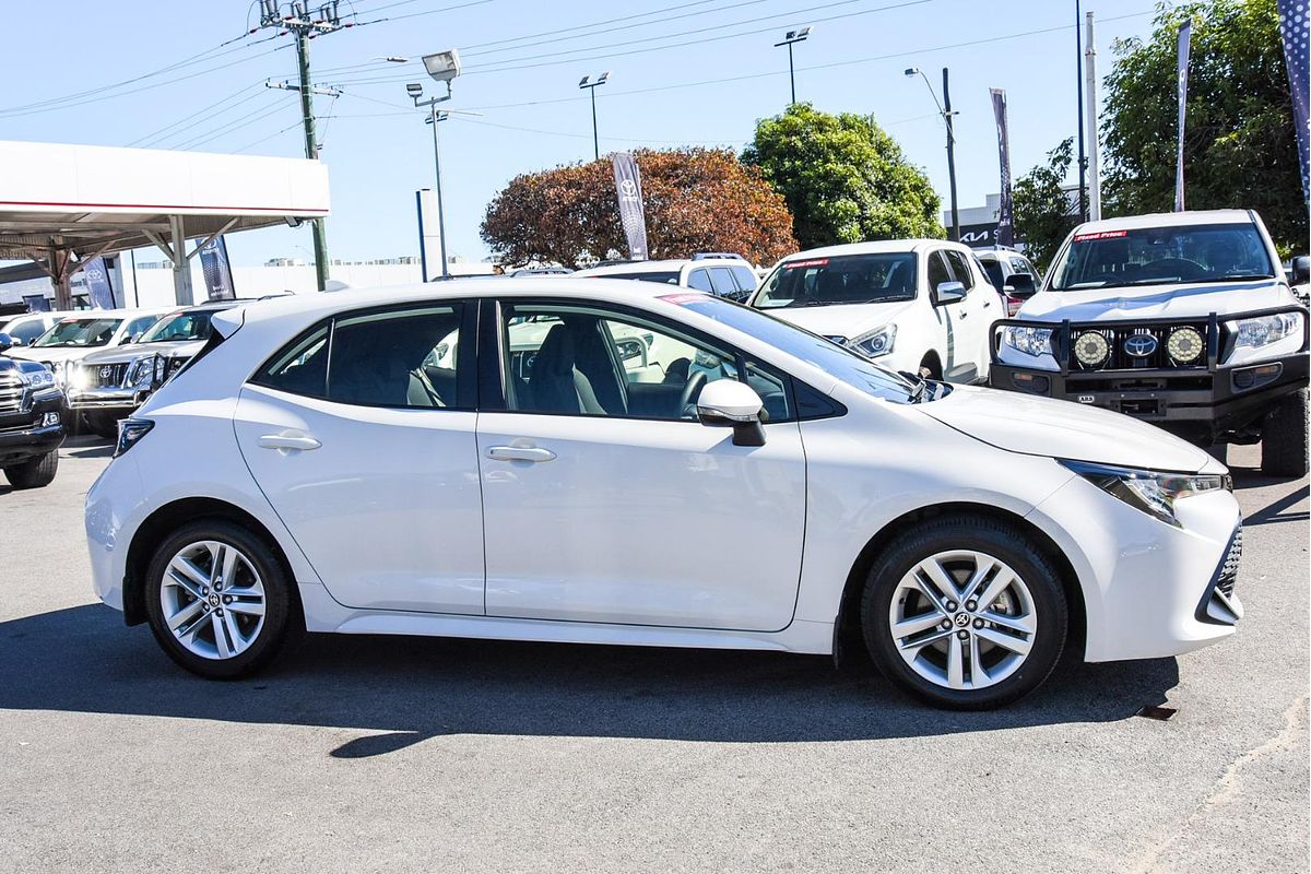 2022 Toyota Corolla Ascent Sport MZEA12R