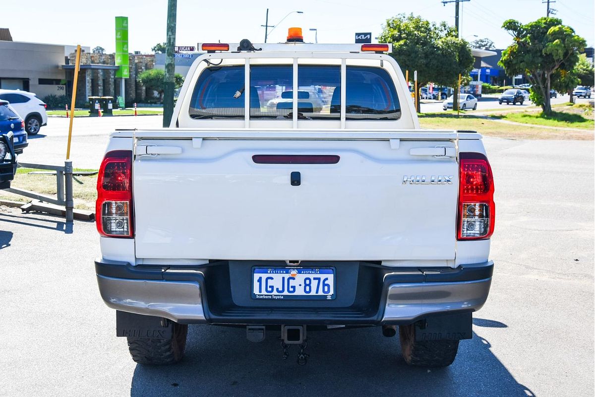2017 Toyota Hilux SR GUN126R 4X4