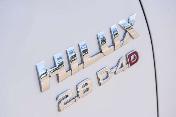 2017 Toyota Hilux SR GUN126R 4X4