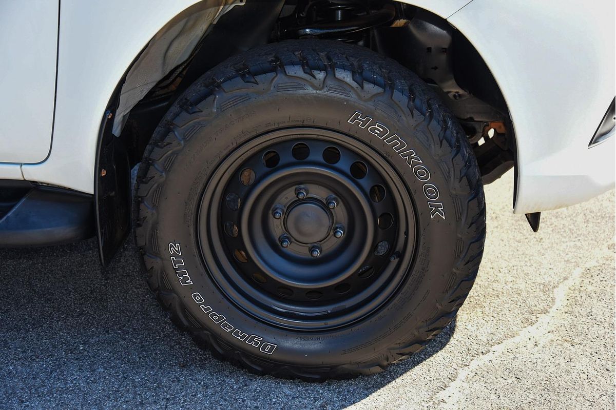 2017 Toyota Hilux SR GUN126R 4X4
