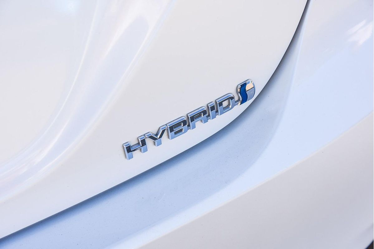 2023 Toyota Camry Ascent AXVH70R