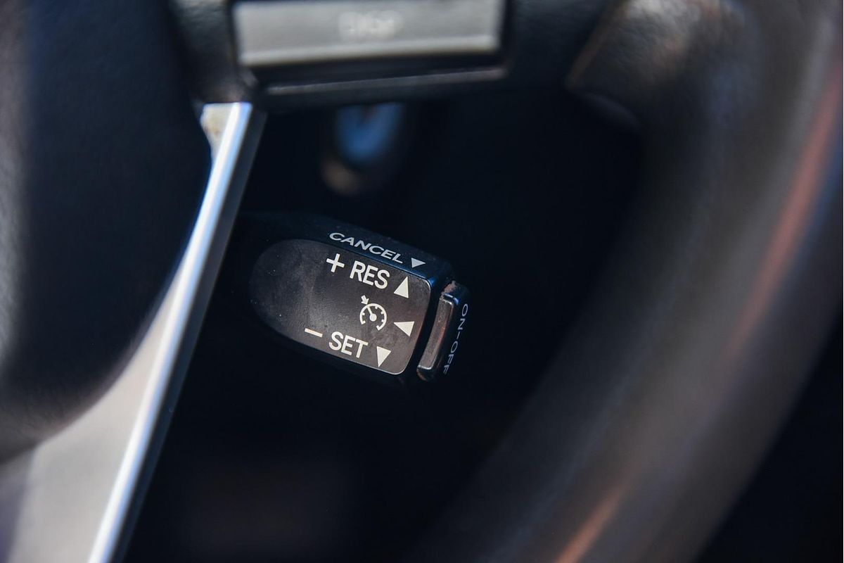 2017 Toyota Hilux SR GUN126R 4X4