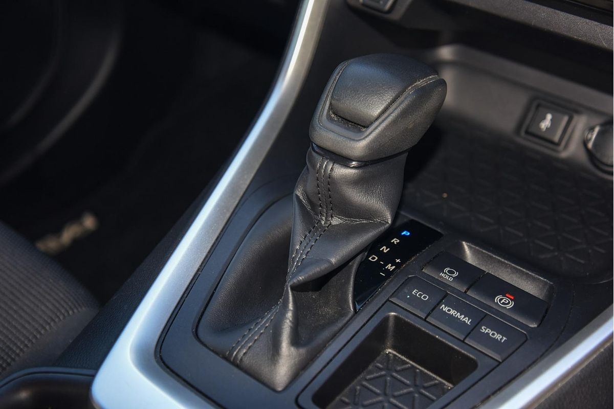 2021 Toyota RAV4 GX MXAA52R