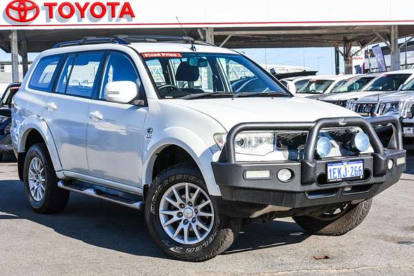 2011 Mitsubishi Challenger LS PB