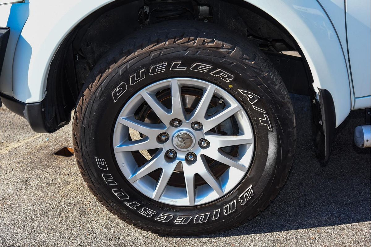 2011 Mitsubishi Challenger LS PB