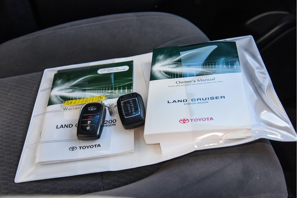 2021 Toyota Landcruiser GXL VDJ200R