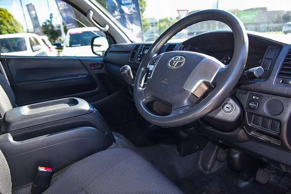 2015 Toyota Hiace TRH201R LWB
