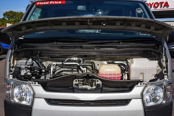 2015 Toyota Hiace TRH201R LWB