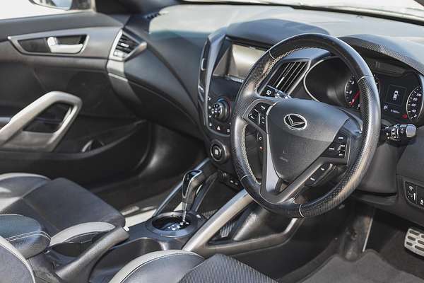 2015 Hyundai Veloster SR Turbo FS4 Series II
