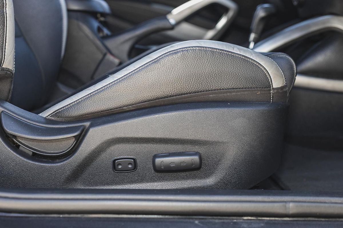 2015 Hyundai Veloster SR Turbo FS4 Series II