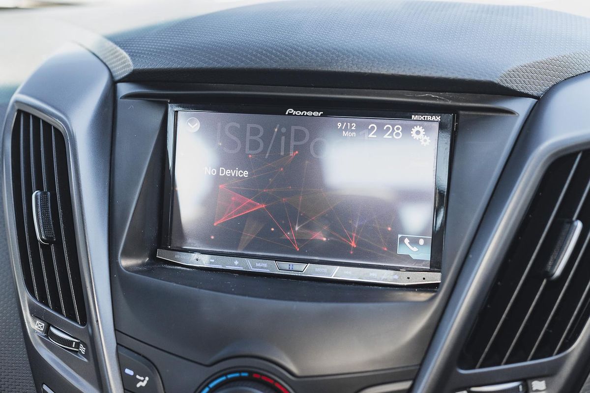 2015 Hyundai Veloster SR Turbo FS4 Series II