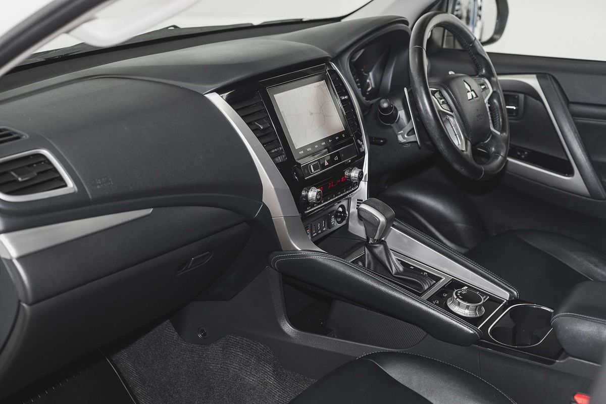 2020 Mitsubishi Pajero Sport Exceed QF