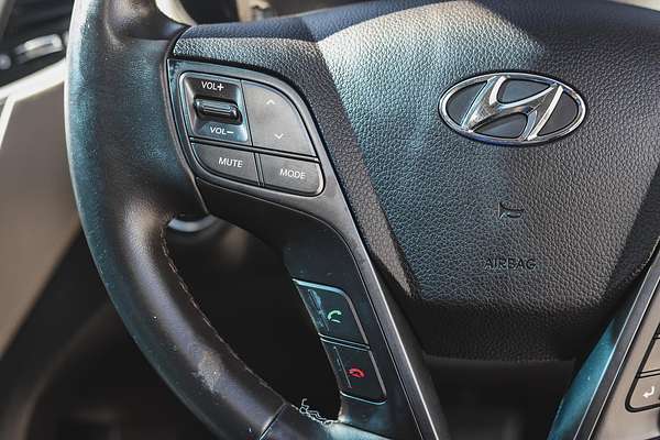 2016 Hyundai Santa Fe Highlander DM3 Series II