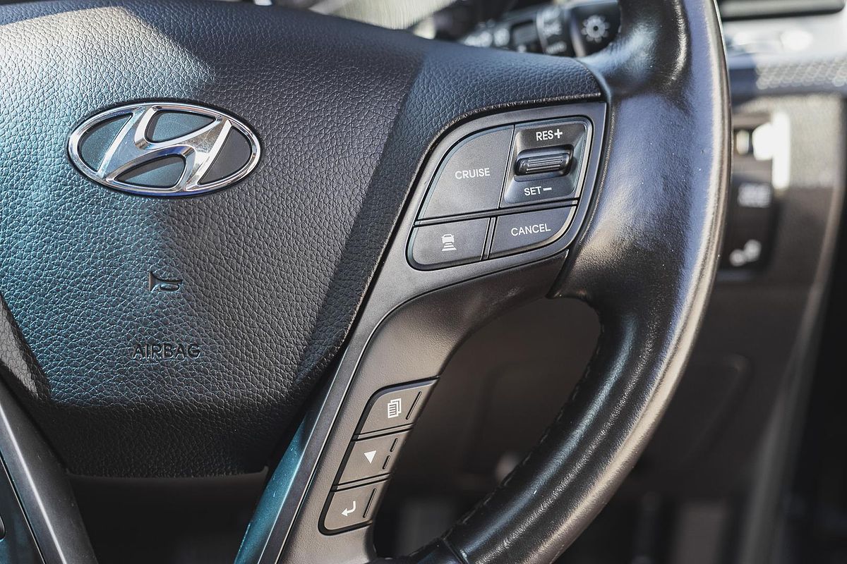 2016 Hyundai Santa Fe Highlander DM3 Series II