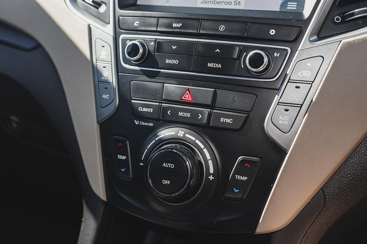 2016 Hyundai Santa Fe Highlander DM3 Series II