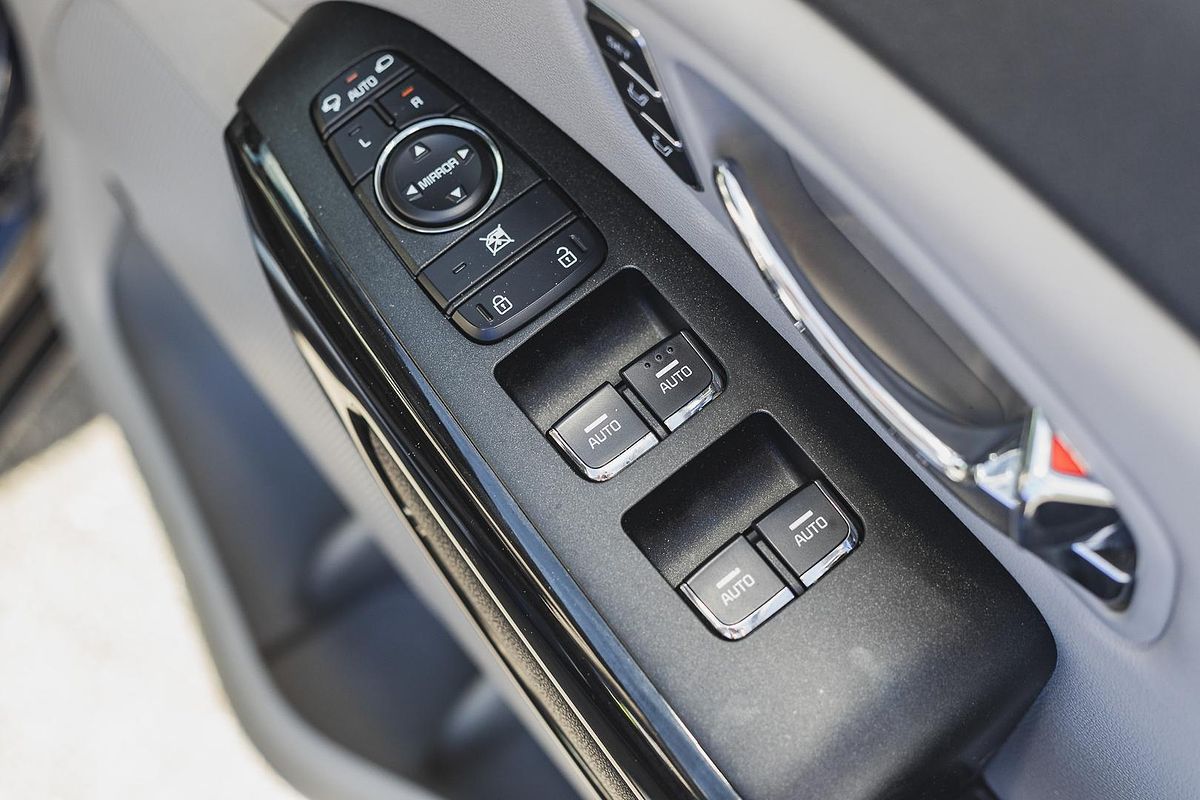 2019 Kia Carnival Platinum YP