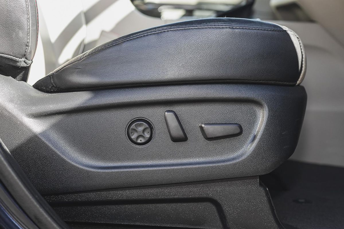 2019 Kia Carnival Platinum YP