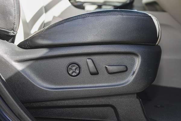 2019 Kia Carnival Platinum YP
