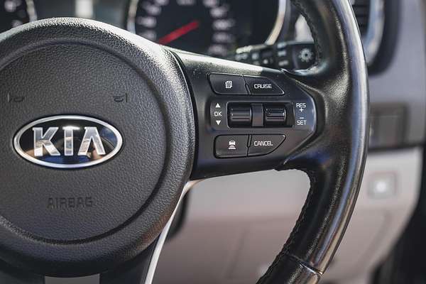 2019 Kia Carnival Platinum YP